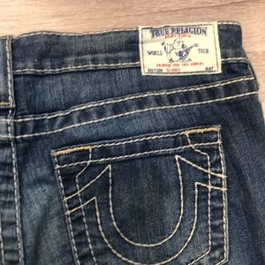 LIKE NEW TRUE RELIGION JEANS